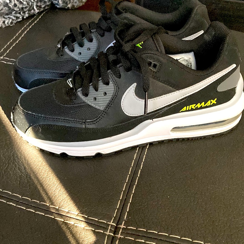 Nike air max